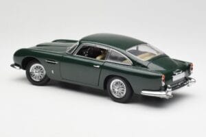 Aston Martin DB5 RHD Žalias AUTOart 1:18 70024 Metalas - nuotrauka 7 iš 8