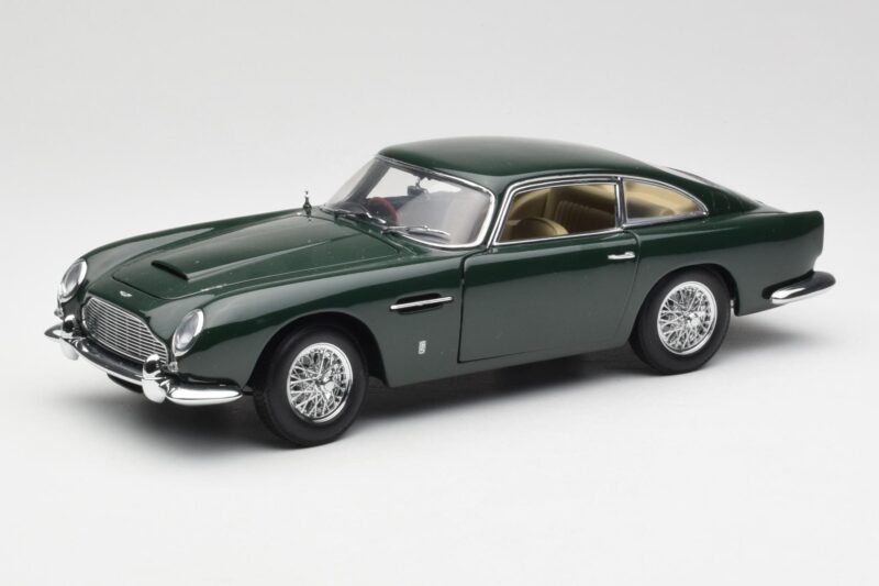 Aston Martin DB5 RHD Žalias AUTOart 1:18 70024 Metalas