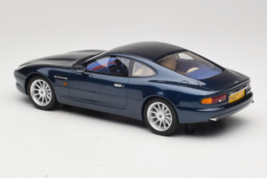 Aston Martin DB7 Mendip Blue Cult Models 1:18 CML187-3 Derva - nuotrauka 5 iš 6