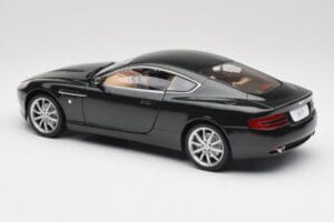 Aston Martin DB9 Juodas Solido 1:18 15025600 Metalas - nuotrauka 7 iš 8