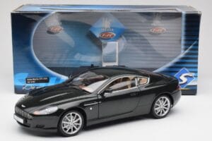 Aston Martin DB9 Juodas Solido 1:18 15025600 Metalas - nuotrauka 8 iš 8