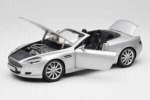 Aston Martin DB9 Volante Sidabrinis Minichamps 1:18 150137334 Metalas - nuotrauka 2 iš 8