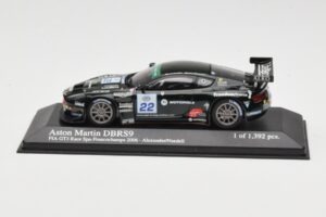 Aston Martin DBRS9 #22 Barwell Motorsport A. Needell FIA GT3 European Championship Spa 2006 Minichamps 1:43 400061322 Metalas