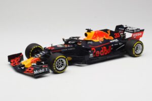 Aston Martin Red Bull Racing RB15 #33 M. Verstappen Winner Brazil GP 2019 Minichamps 1:18 110191933 Metalas
