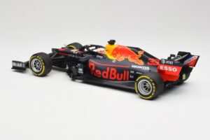 Aston Martin Red Bull Racing RB15 #33 M. Verstappen Winner Brazil GP 2019 Minichamps 1:18 110191933 Metalas - nuotrauka 5 iš 6