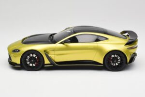 Aston Martin V12 Vantage Final Edition Cosmopolitan Yellow TopSpeed 1:18 TS0453 Metalas - nuotrauka 3 iš 6