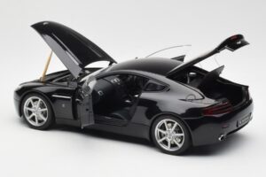 Aston Martin V8 Vantage Onyx Juodas AUTOart 1:18 70202 Metalas - nuotrauka 5 iš 8