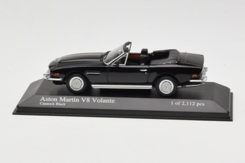 Aston Martin V8 Volante Juodas Minichamps 1:43 400137730 Metalas