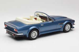 Aston Martin V8 Volante Mėlynas GT Spirit 1:18 GT128 Derva - nuotrauka 2 iš 6