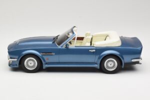 Aston Martin V8 Volante Mėlynas GT Spirit 1:18 GT128 Derva - nuotrauka 3 iš 6