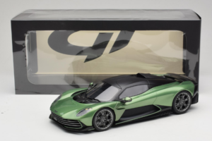 Aston Martin Valhalla Iridescent Emerald Green GT Spirit 1:18 GT558 Derva - nuotrauka 6 iš 6