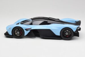 Aston Martin Valkyrie Racing Mėlynas GT Spirit 1:18 GT915 Derva - nuotrauka 3 iš 6
