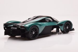 Aston Martin Valkyrie Racing Green GT Spirit 1:18 GT435 Derva - nuotrauka 2 iš 6