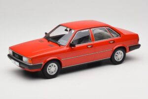 Audi 80 B2 GLS Raudonas MCG 1:18 MCG18526 Metalas