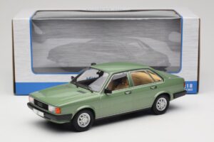 Audi 80 B2 Žalias MCG 1:18 MCG18525 Metalas - nuotrauka 6 iš 6