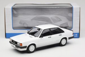 Audi 80 B2 GTE Baltas MCG 1:18 MCG18527 Metalas - nuotrauka 6 iš 6