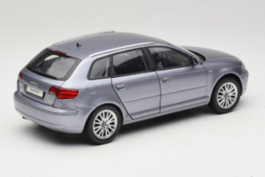 Audi A3 8P Sportback Light Blue Metallic Kyosho 1:18 5010403025 Metalas - nuotrauka 3 iš 8