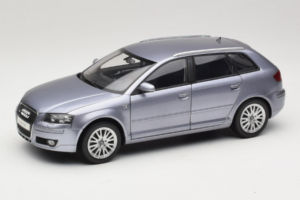 Audi A3 8P Sportback Light Blue Metallic Kyosho 1:18 5010403025 Metalas