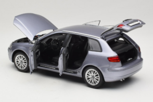 Audi A3 8P Sportback Light Blue Metallic Kyosho 1:18 5010403025 Metalas - nuotrauka 5 iš 8