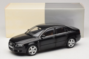 Audi A4 B6 3.2 Quattro Juodas Minichamps 1:18 5010404125 Metalas - nuotrauka 8 iš 8
