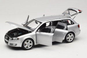 Audi A4 B7 3.2 Quattro Avant Sidabrinis Minichamps 1:18 5010404215 Metalas - nuotrauka 2 iš 8