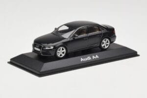 Audi A4 B8 3.2 Quattro Phantom Black Minichamps 1:43 5010704133 Metalas - nuotrauka 2 iš 4