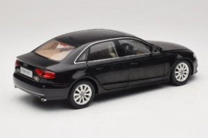 Audi A4L B8 Juodas Paudi 1:18 AUDI012 Metalas - nuotrauka 3 iš 8