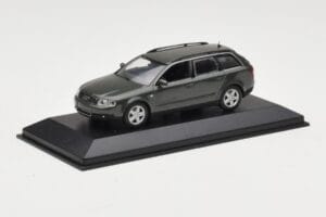 Audi A6 C5 Avant Tamsiai Pilkas Minichamps 1:43 AUDI006 Metalas - nuotrauka 2 iš 4