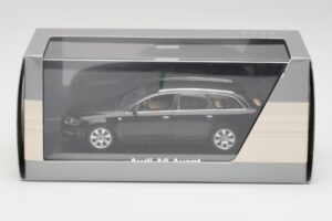 Audi A6 C6 Avant Phantom Juodas Minichamps 1:43 5010406233 Metalas - nuotrauka 4 iš 4