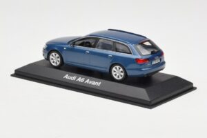 Audi A6 C6 Avant Stratos Blue Minichamps 1:43 5010406223 Metalas - nuotrauka 3 iš 4