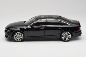 Audi A6L C8 Juodas Paudi Model 1:18 42499 Metalas - nuotrauka 4 iš 8