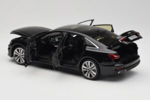 Audi A6L C8 Juodas Paudi Model 1:18 42499 Metalas - nuotrauka 5 iš 8