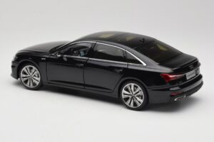 Audi A6L C8 Juodas Paudi Model 1:18 42499 Metalas - nuotrauka 7 iš 8