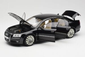 Audi A8 D3 W12 Juodas Kyosho 1:18 09212BK Metalas - nuotrauka 2 iš 8