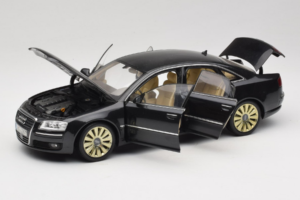 Audi A8 D3 W12 Juodas Kyosho 1:18 5010508135 Metalas - nuotrauka 2 iš 8