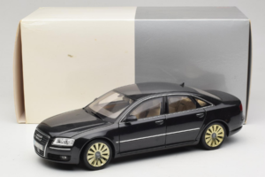 Audi A8 D3 W12 Juodas Kyosho 1:18 5010508135 Metalas - nuotrauka 8 iš 8