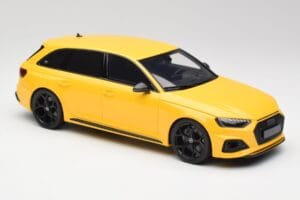 Audi RS4 B9 Avant 25-metis Vegas Geltonas GT Spirit 1:18 GT935 Derva - nuotrauka 4 iš 6
