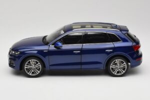 Audi Q5L FY Mėlynas Paudi Model 1:18 33729 Metalas - nuotrauka 4 iš 8