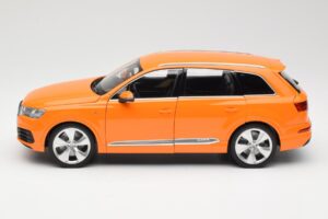 Audi Q7 4M Oranžinis Metallic Minichamps 1:18 110014004 Metalas - nuotrauka 4 iš 8