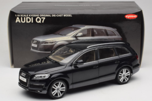 Audi Q7 Juodas Kyosho 1:18 09221BK Metalas - nuotrauka 8 iš 8