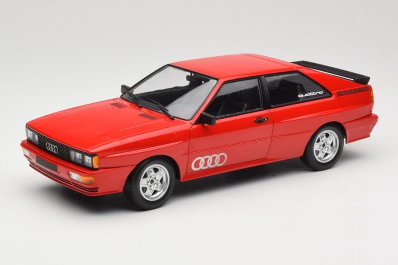 Audi Quattro Raudonas Minichamps 1:18 155016124 Metalas
