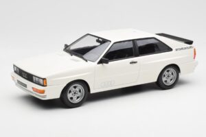 Audi Quattro Baltas Minichamps 1:18 155016120 Metalas