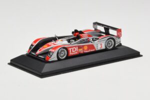 Audi R10 TDI LMP1 #3 L. Luhr / A. Premat / M. Rockenfeller 24 Hours of Le Mans 2008 Minichamps 1:43 400089903 Metalas - nuotrauka 2 iš 4