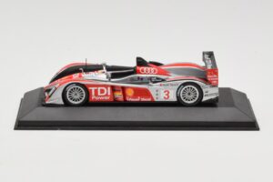Audi R10 TDI LMP1 #3 L. Luhr / A. Premat / M. Rockenfeller 24 Hours of Le Mans 2008 Minichamps 1:43 400089903 Metalas