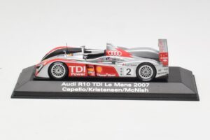 Audi R10 TDI LMP1 #2 R. Capello / T. Kristensen / A. McNish 24 Hours of Le Mans 2007 Minichamps 1:43 5020700223 Metalas
