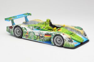 Audi R8 LMP Crocodile 2001 Maisto 1:18 35899 Metalas - nuotrauka 4 iš 6