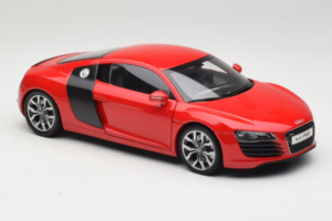 Audi R8 Raudonas Kyosho 1:18 09213R Metalas - nuotrauka 6 iš 8