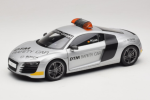 Audi R8 Safety Car 24 Hours of Le Mans 2008 Kyosho 1:18 09214DTM Metalas