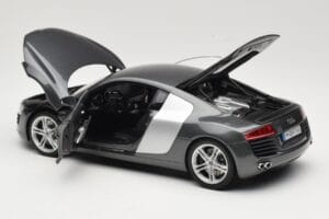 Audi R8 Type 42 4.2 Daytona Grey Kyosho 1:18 5010618425 Metalas - nuotrauka 5 iš 8