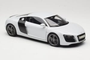 Audi R8 Type 42 Suzuka Grey Kyosho 1:18 09213SG Metalas - nuotrauka 6 iš 8